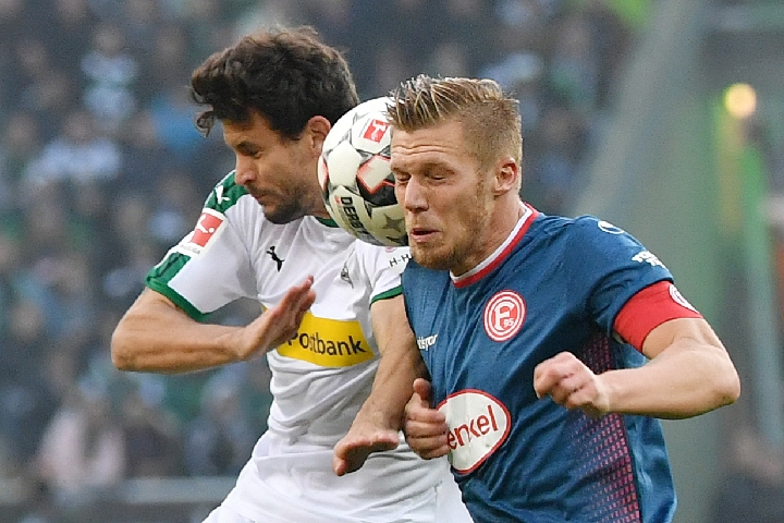 她对比赛的 她对比赛的